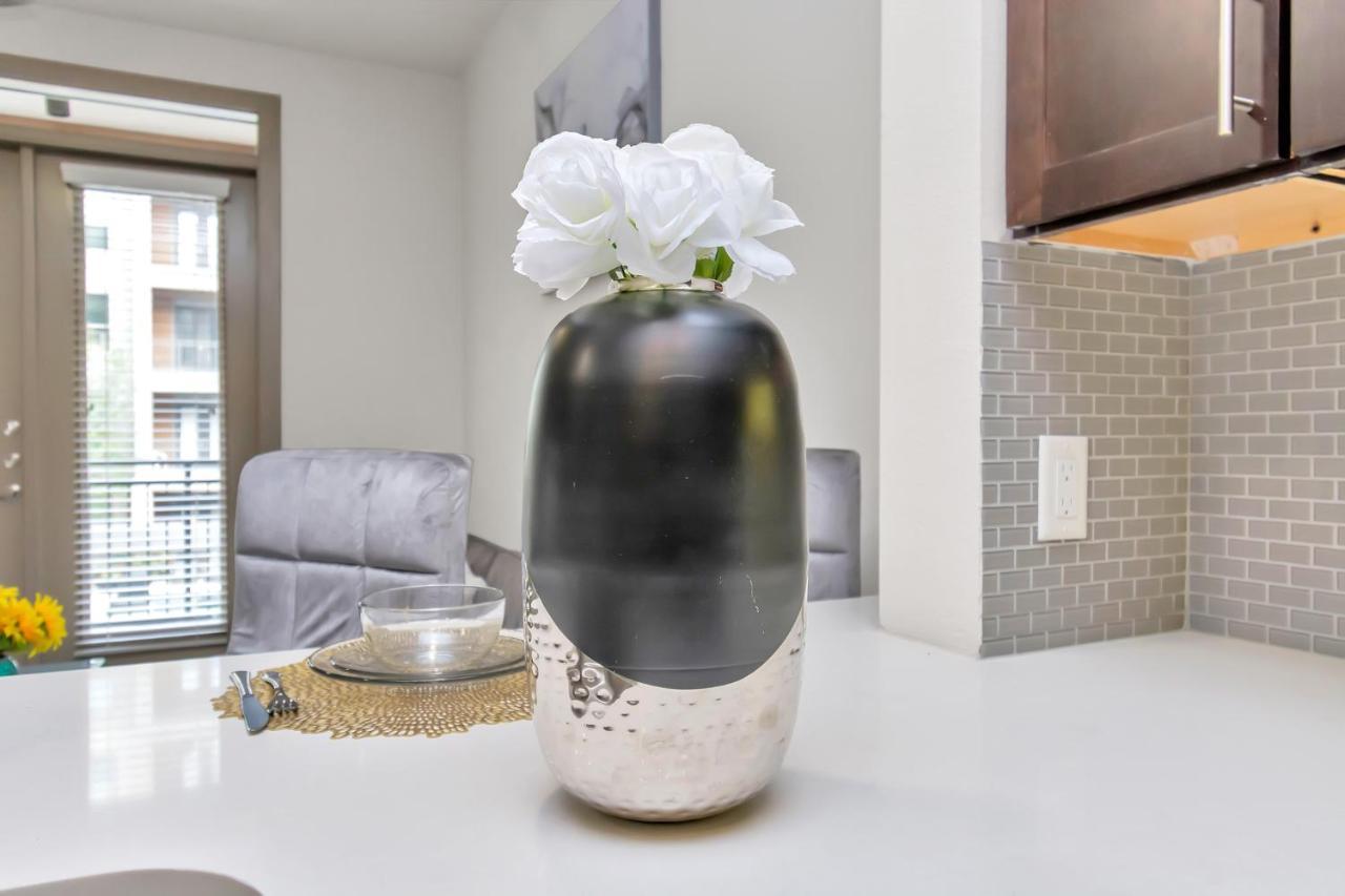 U1 Penthouse Downtown Houston Rental Car Available Apt 1Br 1Bth Gym Sleep Good Exterior foto